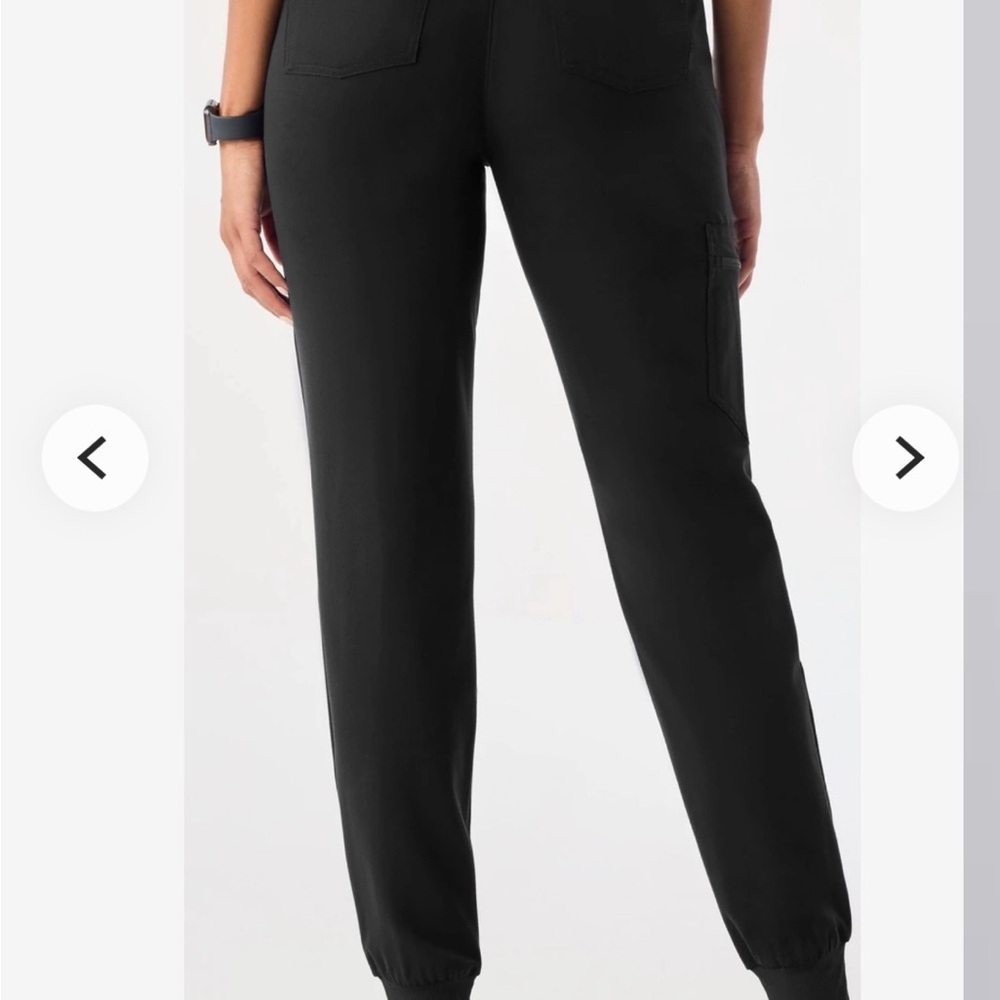 🎀 Figs scrub set in black Catarina Top XS regZamora Joggers S petite 🎀 - Picture 10 of 10